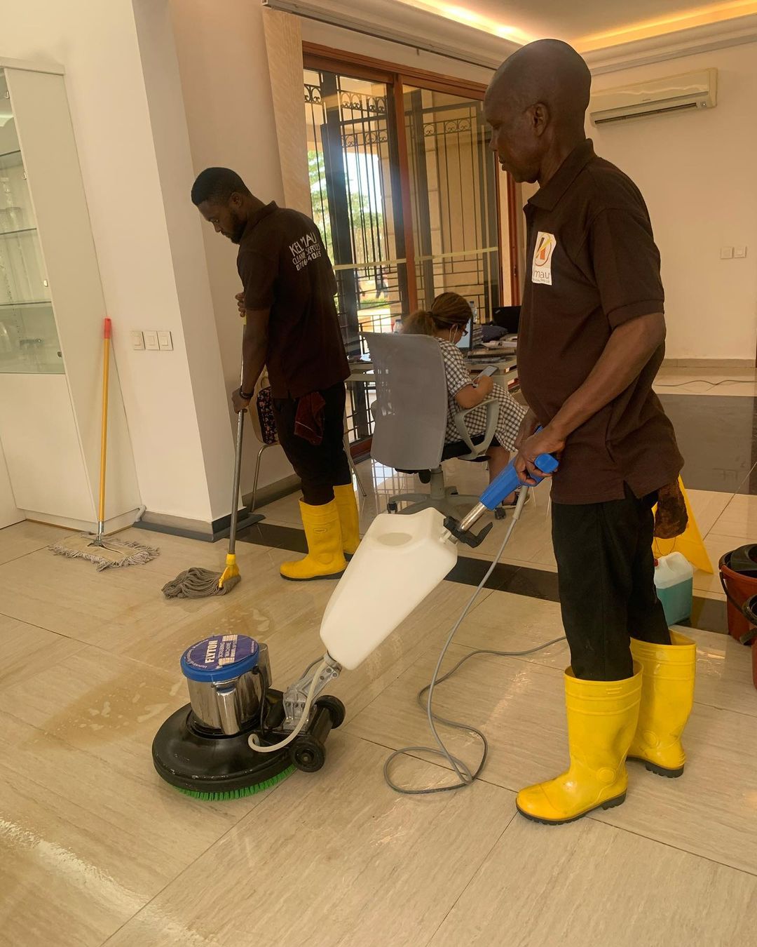 Commercial and office cleaning services in Nairobi and Kiambu - janitorial and corporate cleaning solutions